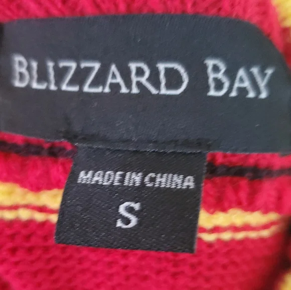 NUTCRACKER HOLIDAY SWEATER - Picture 7 of 8